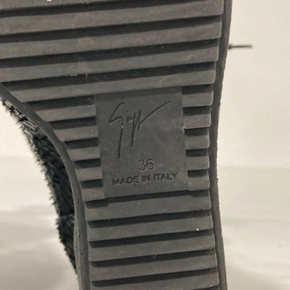 Women’s Giuseppe Zanotti Black Snakeskin Wedge Ankle Boots Size 36EU